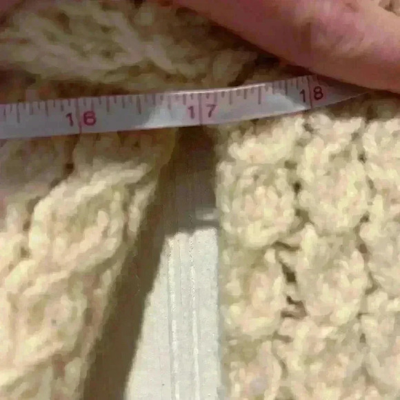 Vintage hand knit  fisherman wool zip sweater Sz. Small cottagecore classic GUC - Picture 8 of 8